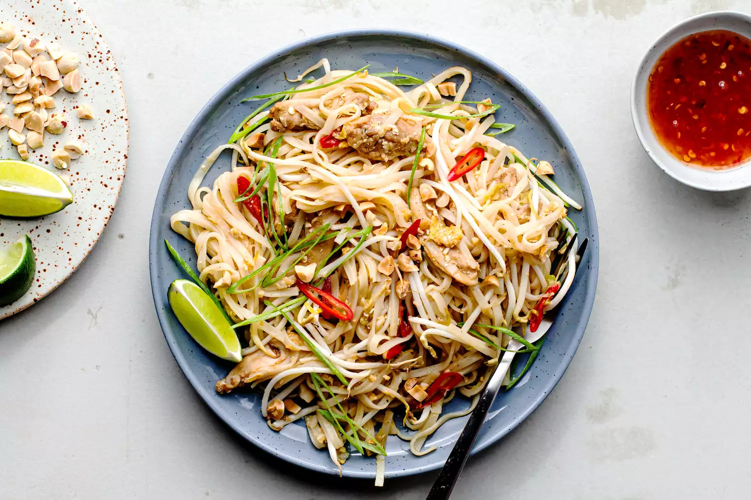 Easy Homemade Chicken Pad Thai