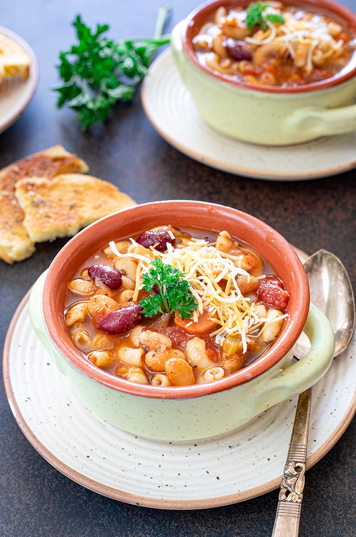Slow Cooker Minestrone Soup